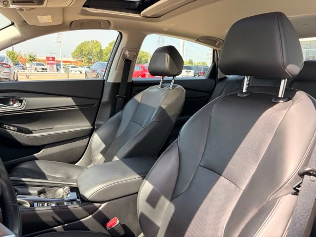 Used 2023 Honda Accord Touring image 11
