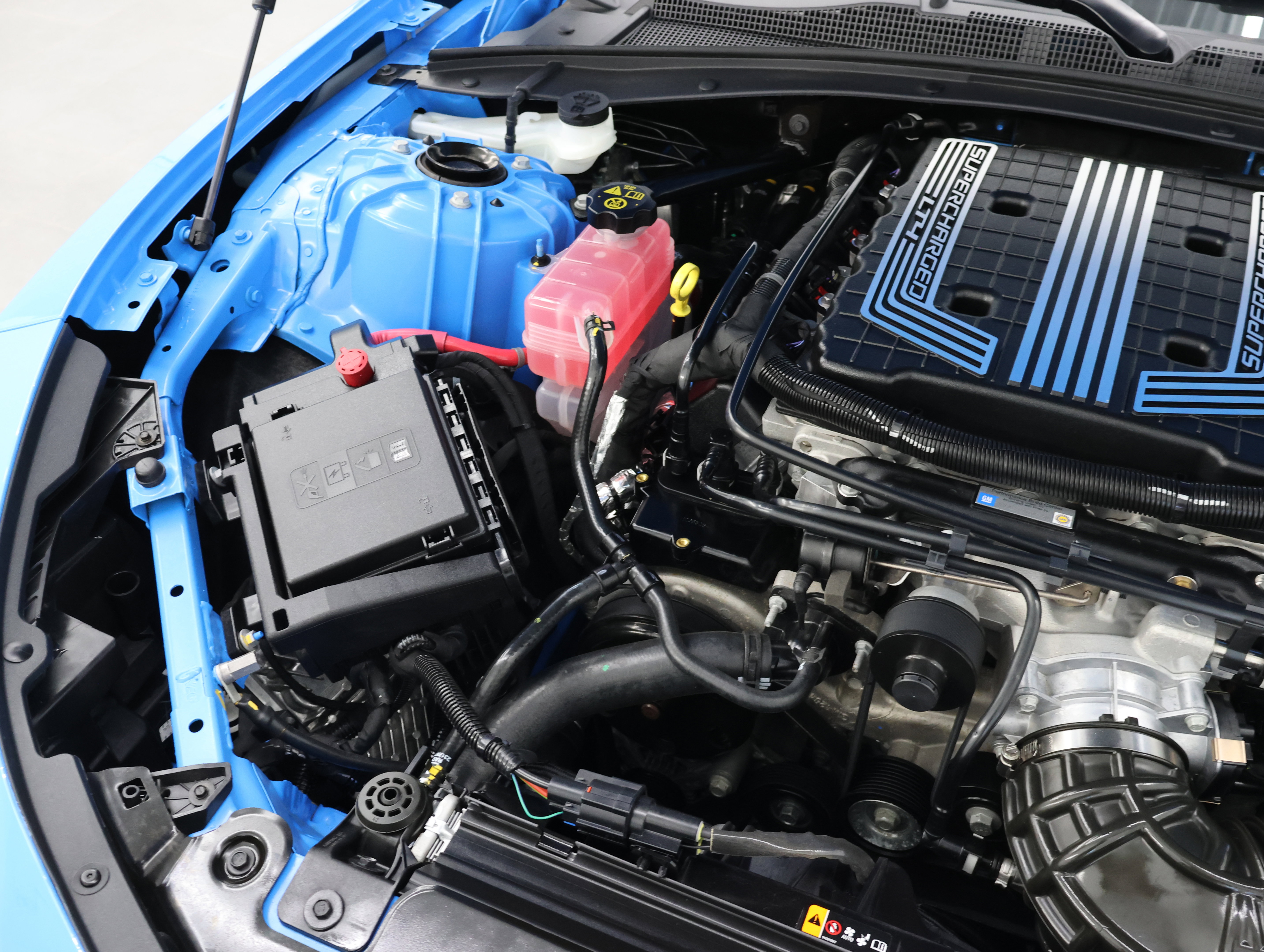 Used 2023 Chevrolet Camaro ZL1 RWD image 18