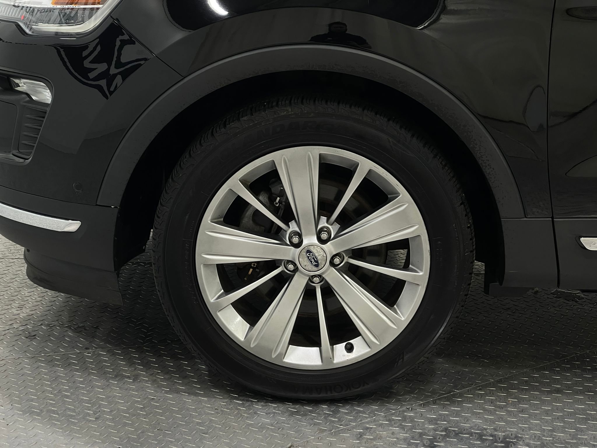 Used 2018 Ford Explorer Limited w/ Equipment Group 301A image 36