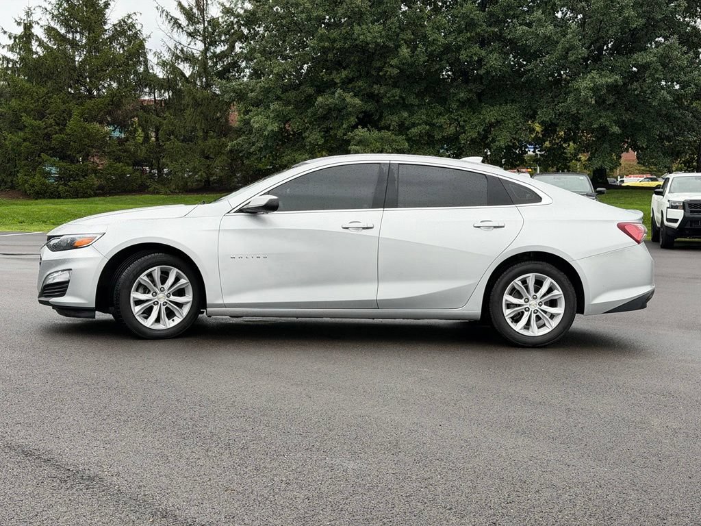 Used 2022 Chevrolet Malibu LT FWD image 3