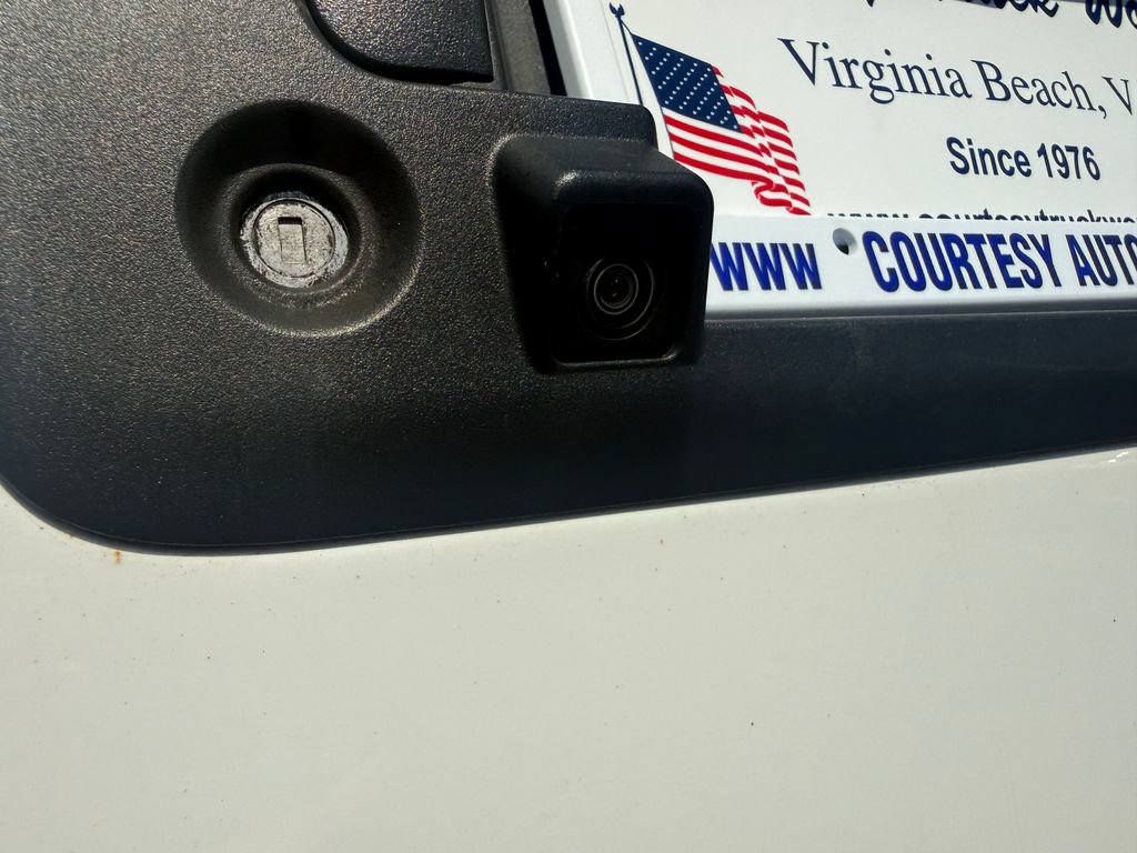 Used 2024 Chevrolet Express 2500 w/ Driver Convenience Package RWD image 21