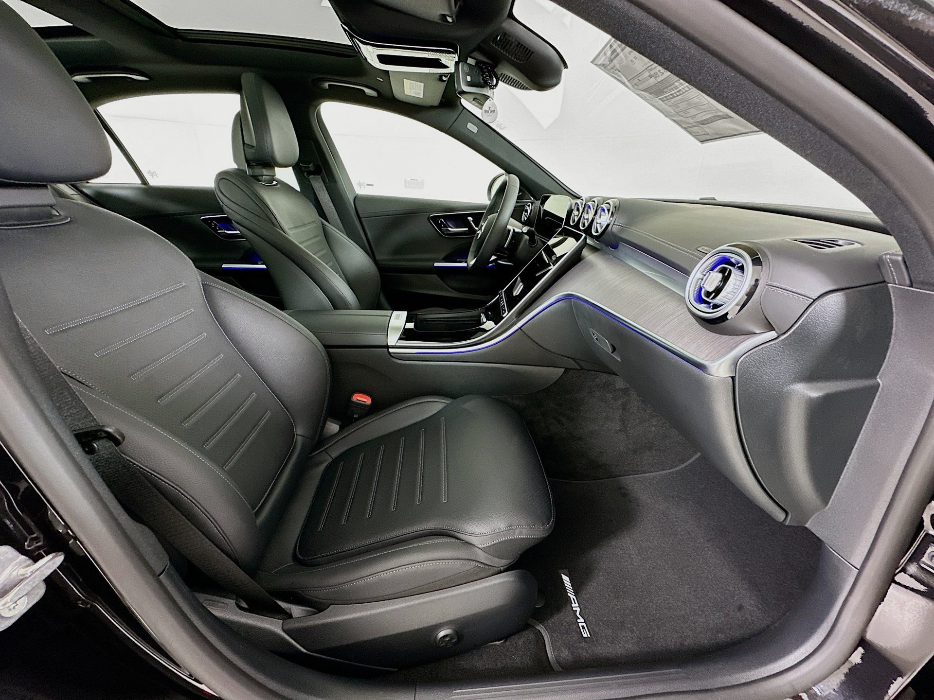 New 2026 Mercedes-Benz C 300 Sedan image 31