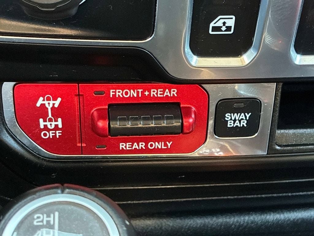 Used 2020 Jeep Wrangler Rubicon w/ Cold Weather Group AWD/4WD image 26