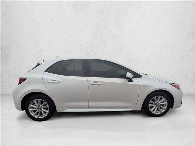 Used 2025 Toyota Corolla SE FWD image 4