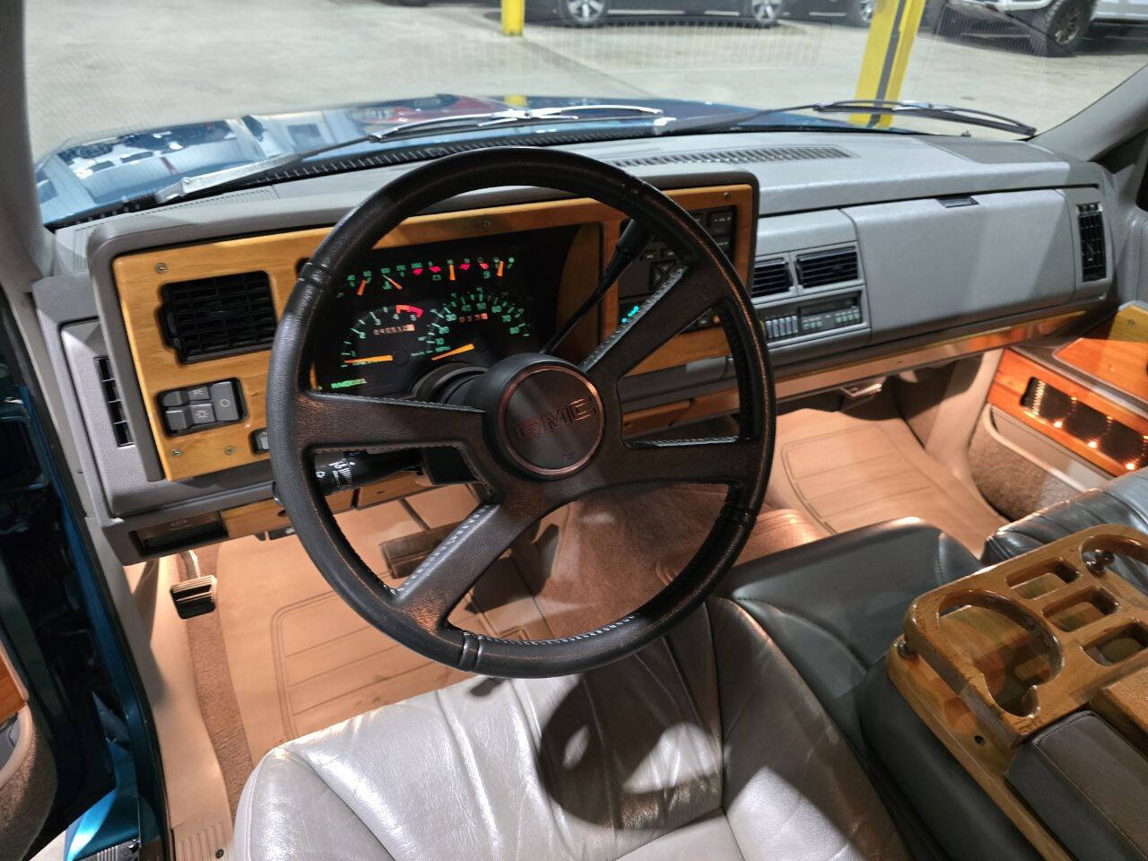 Used 1993 GMC Sierra 1500 2WD Regular Cab image 27