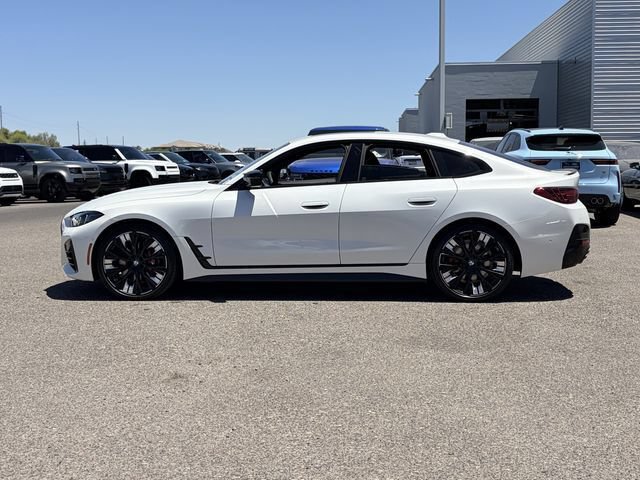 New 2026 BMW M440i w/ Premium Package RWD image 9