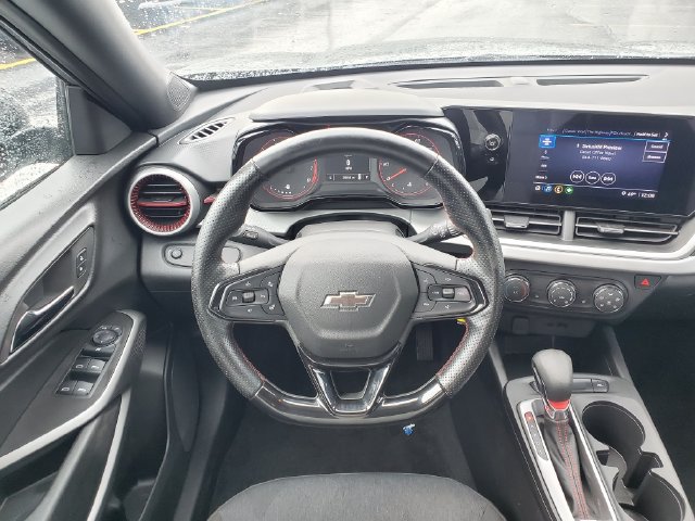 Certified 2024 Chevrolet Trax RS w/ Driver Confidence Package FWD image 14