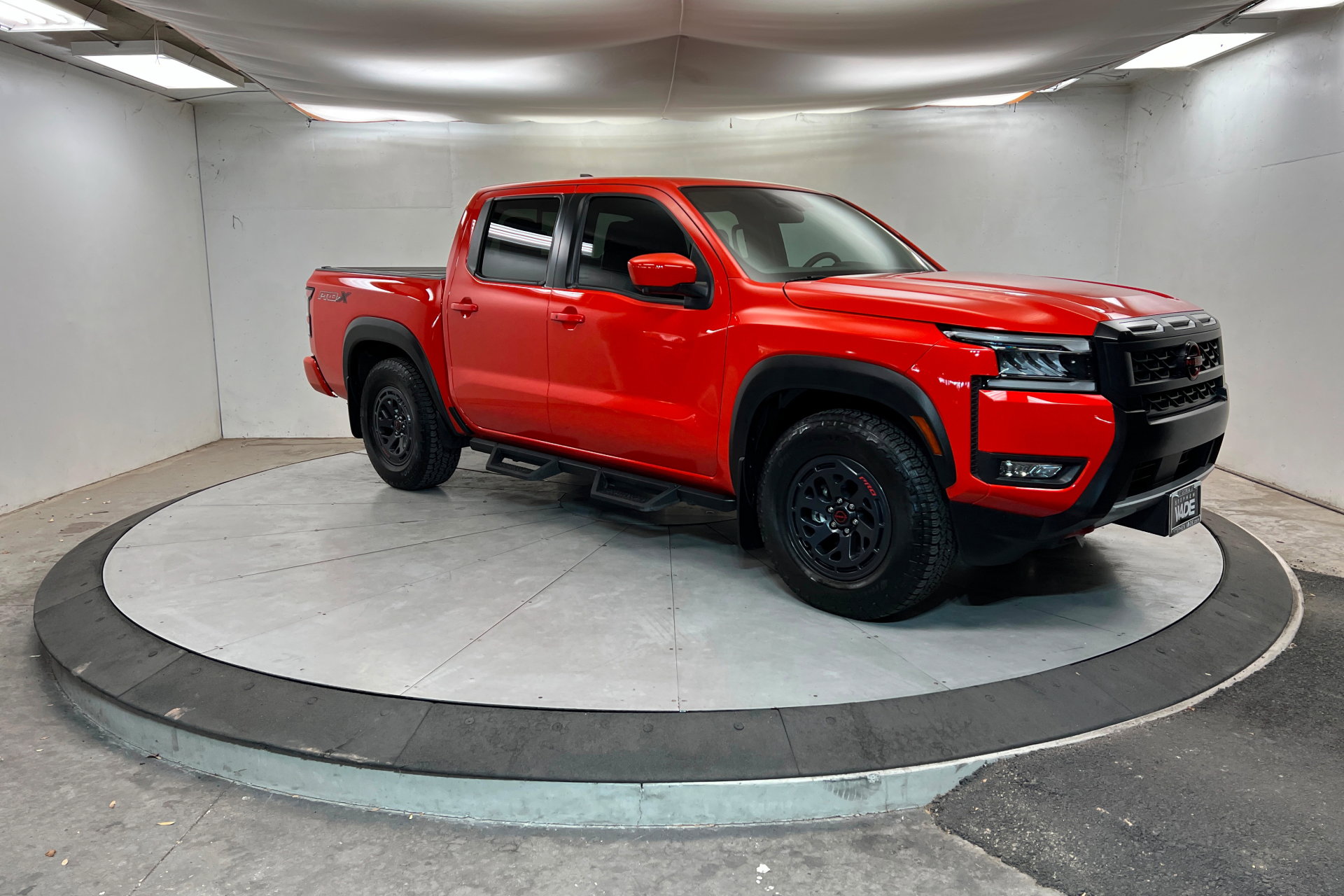 Used 2025 Nissan Frontier Pro-X w/ Pro Convenience Package image 7