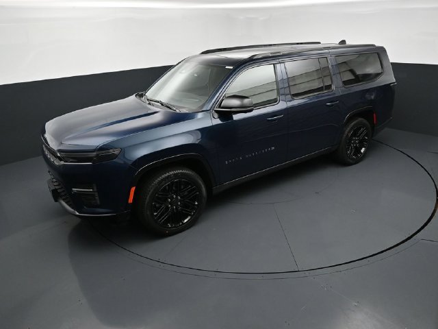 New 2026 Jeep Grand Wagoneer L Limited AWD/4WD image 14