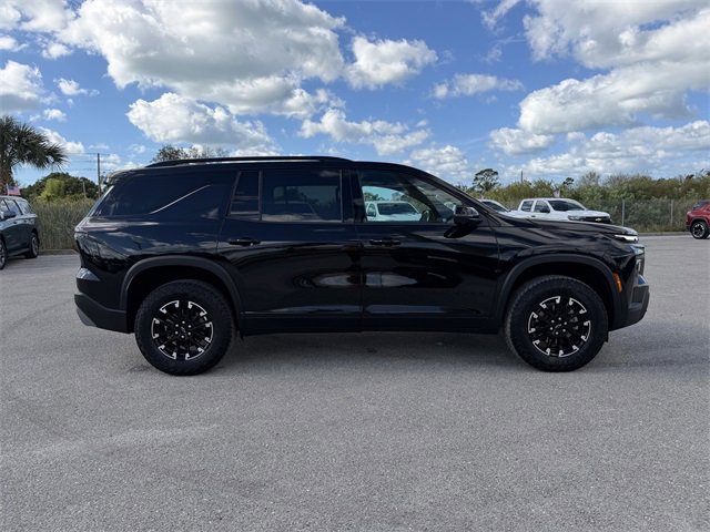 Certified 2025 Chevrolet Traverse Z71 w/ Driver Confidence Package image 2