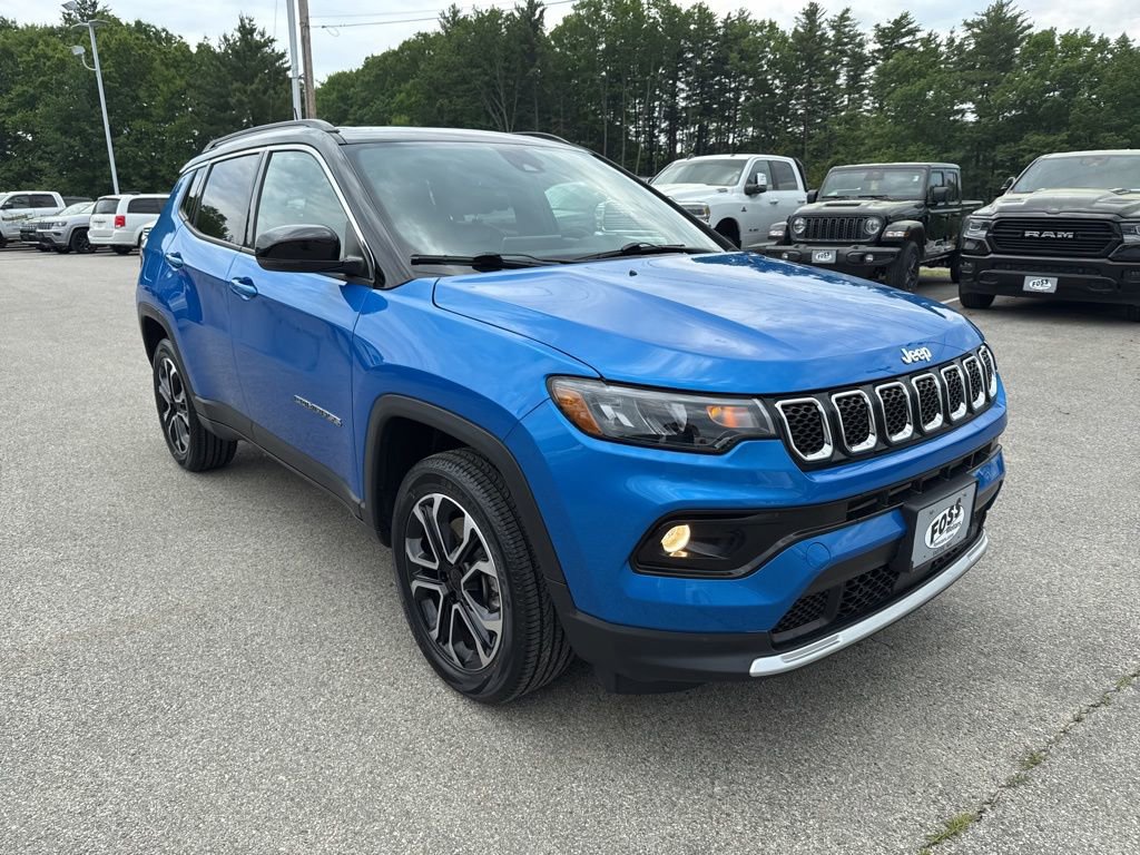 Used 2023 Jeep Compass Limited w/ Sun and Sound Group AWD/4WD image 7