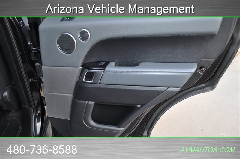 Used 2015 Land Rover Range Rover Sport HSE AWD/4WD image 27