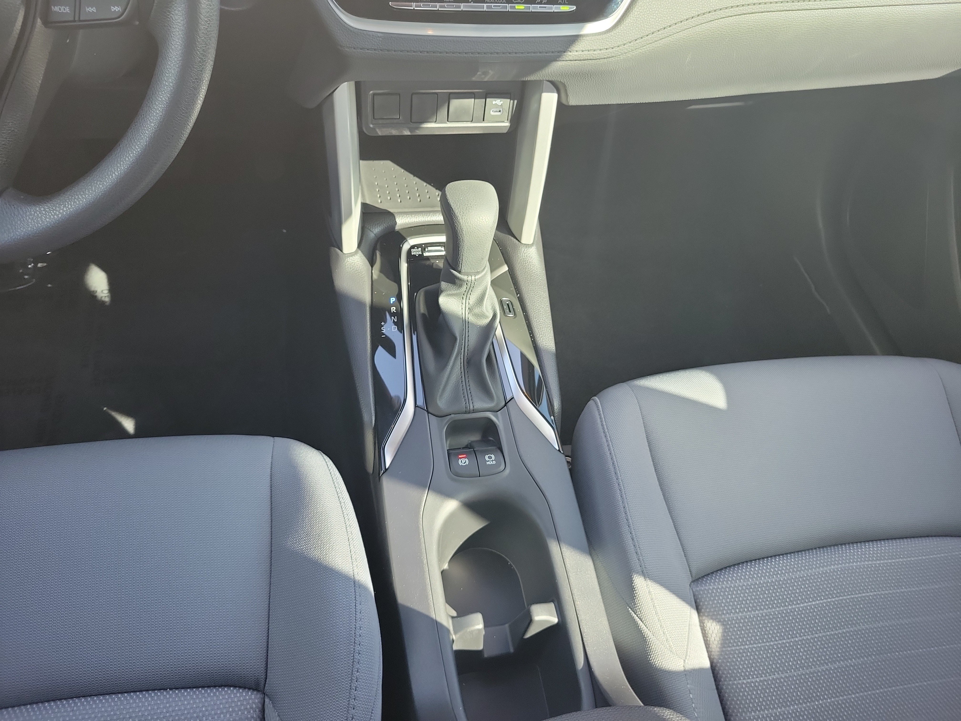 Certified 2025 Toyota Corolla Cross AWD Hybrid image 19