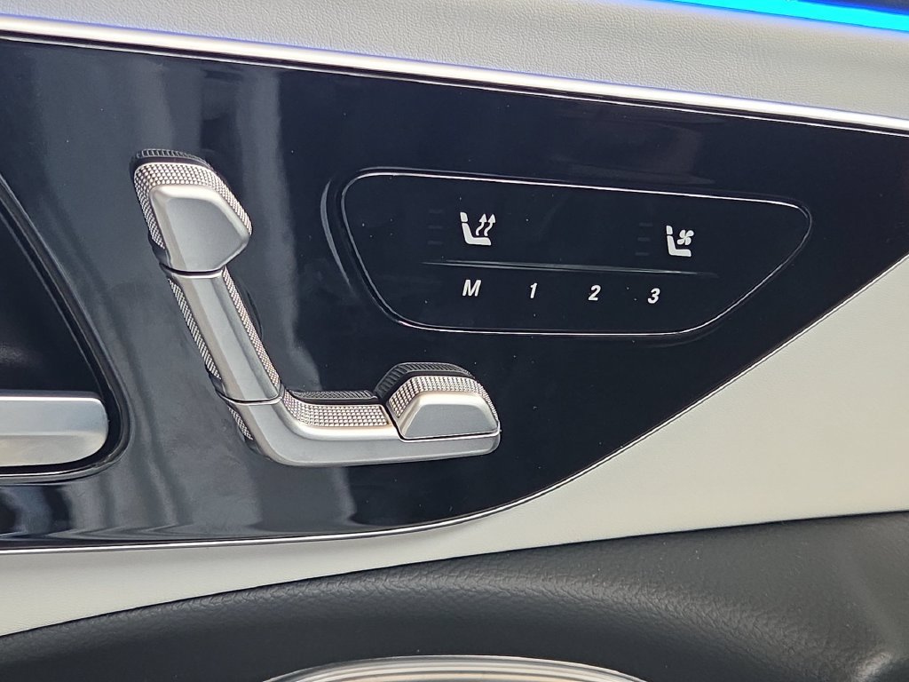 New 2026 Mercedes-Benz E 53 AMG e 4MATIC Wagon image 17