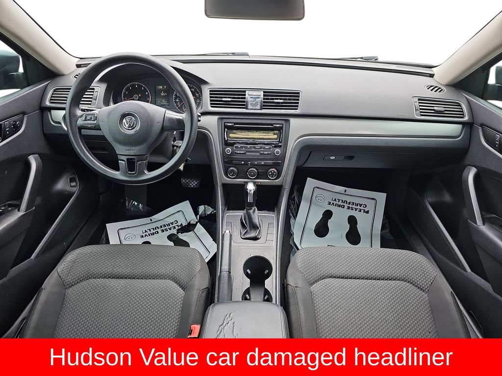 Used 2014 Volkswagen Passat 1.8T S FWD image 10