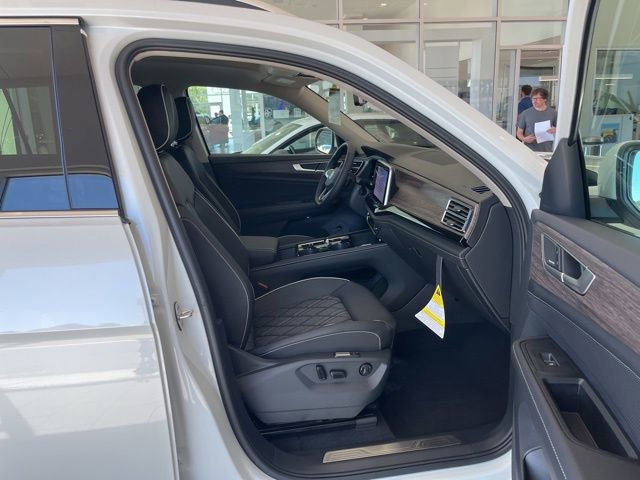 New 2026 Volkswagen Atlas SEL Premium R-Line image 35