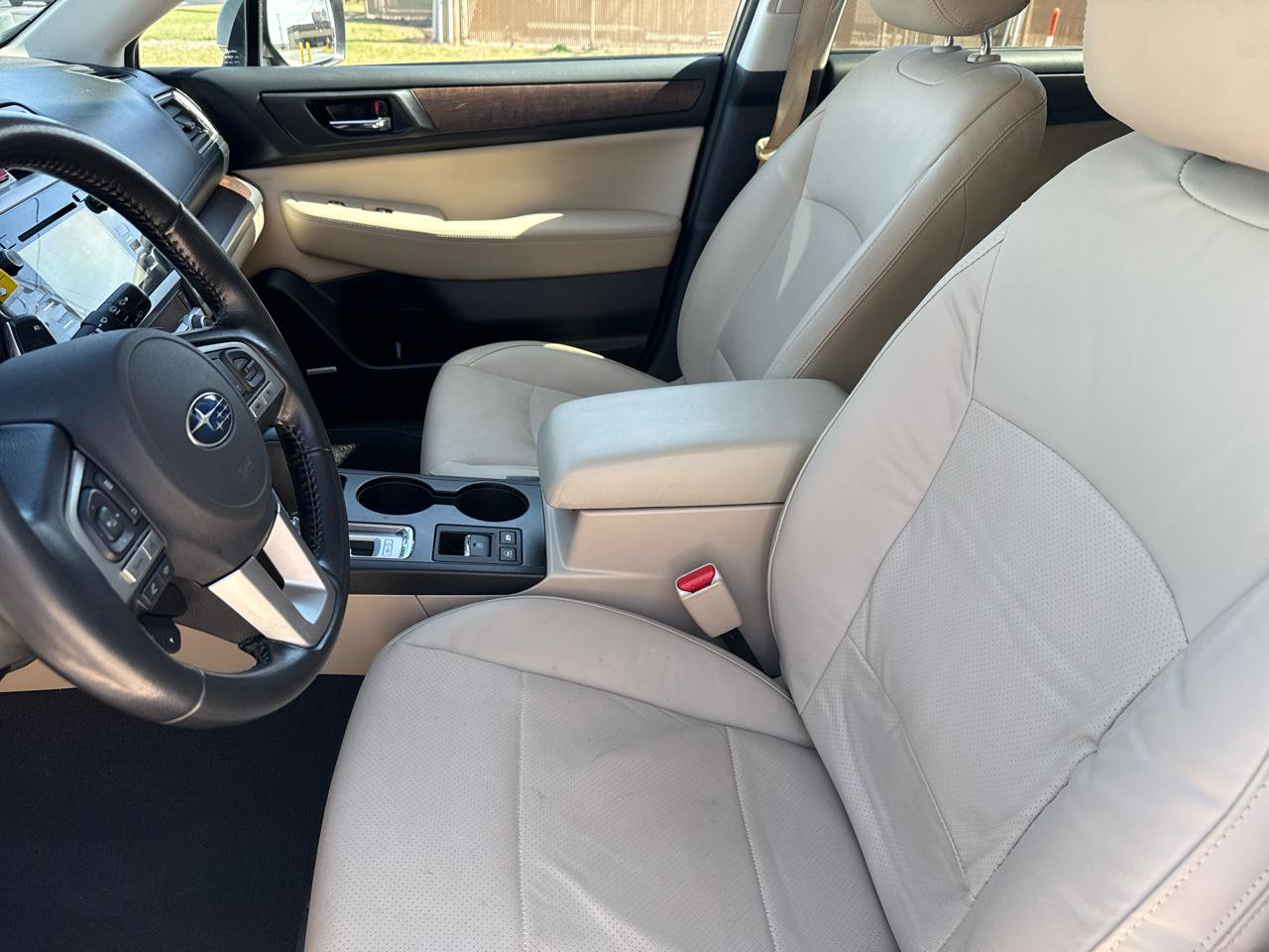 Used 2016 Subaru Outback 2.5i Limited AWD/4WD image 34