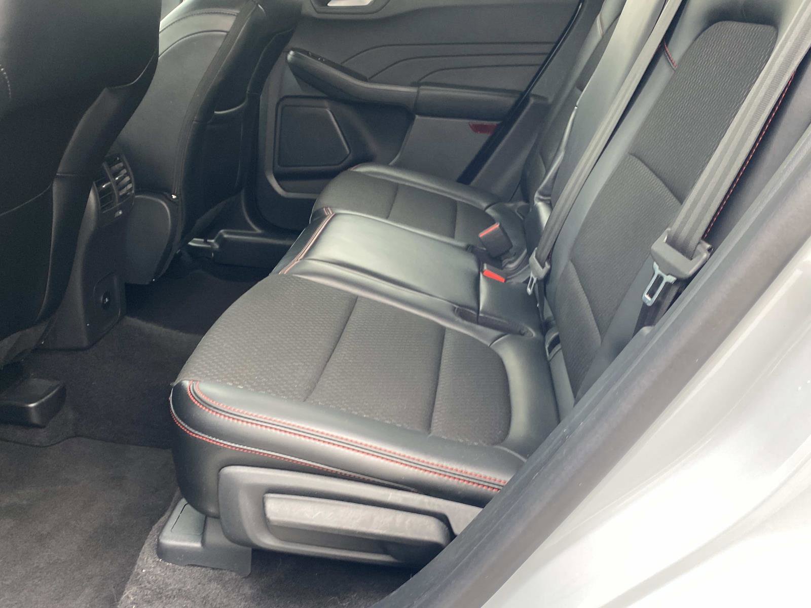 Used 2025 Ford Escape ST-Line Select image 14