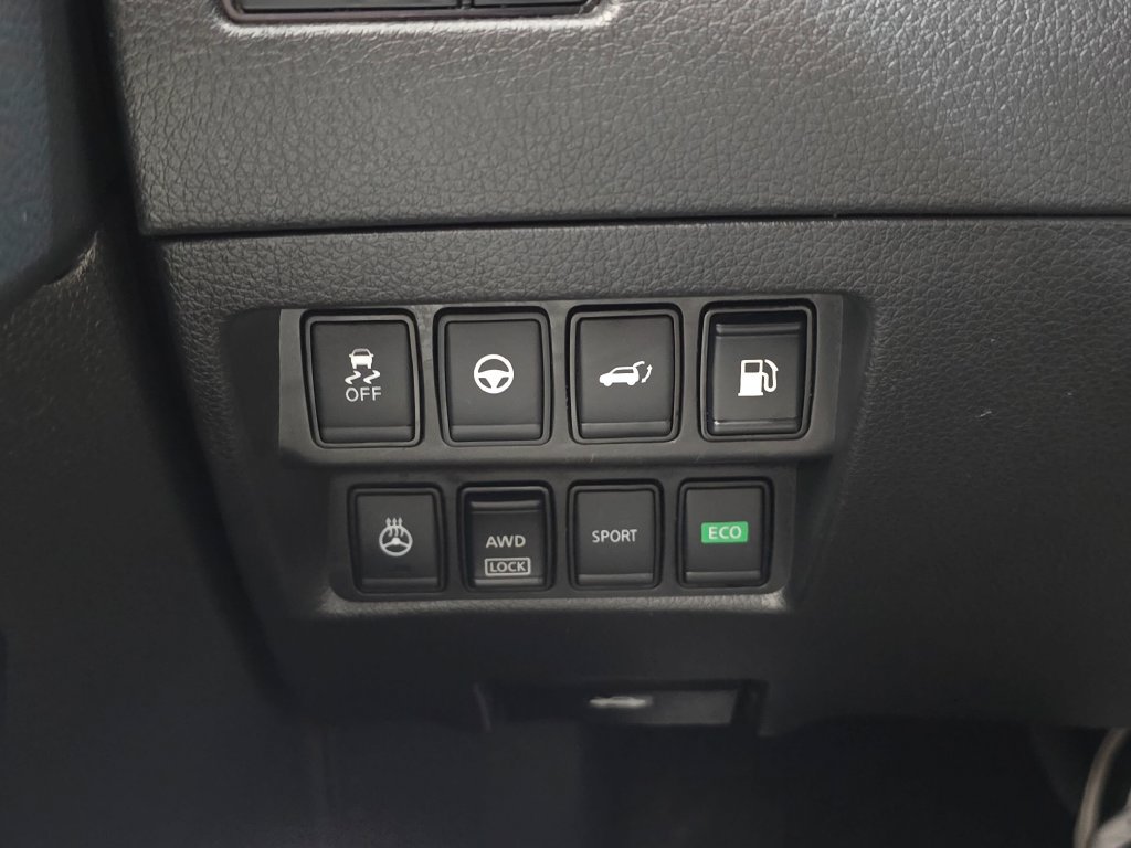 Used 2019 Nissan Rogue SL AWD/4WD image 21