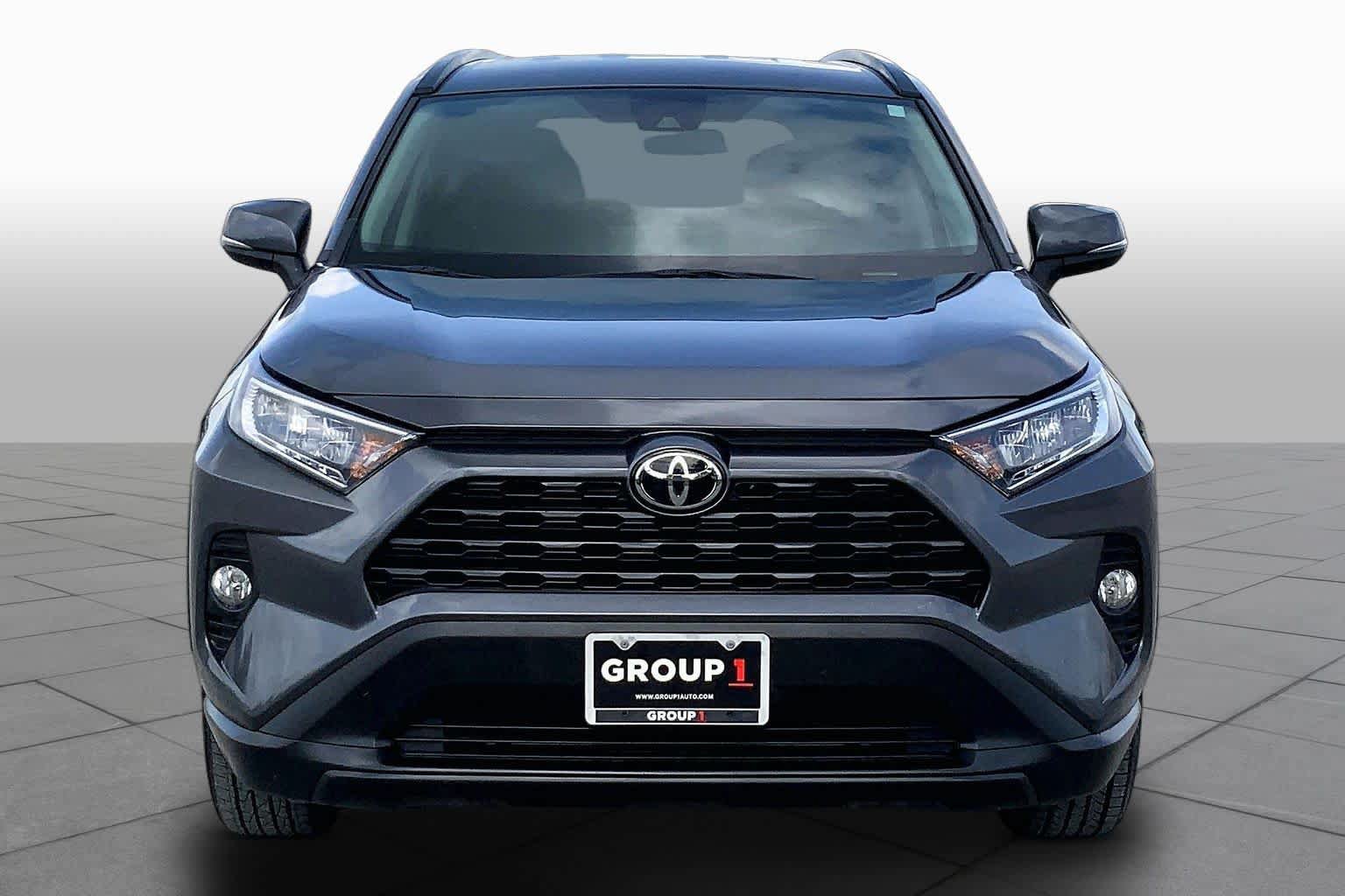 Used 2021 Toyota RAV4 XLE FWD image 4
