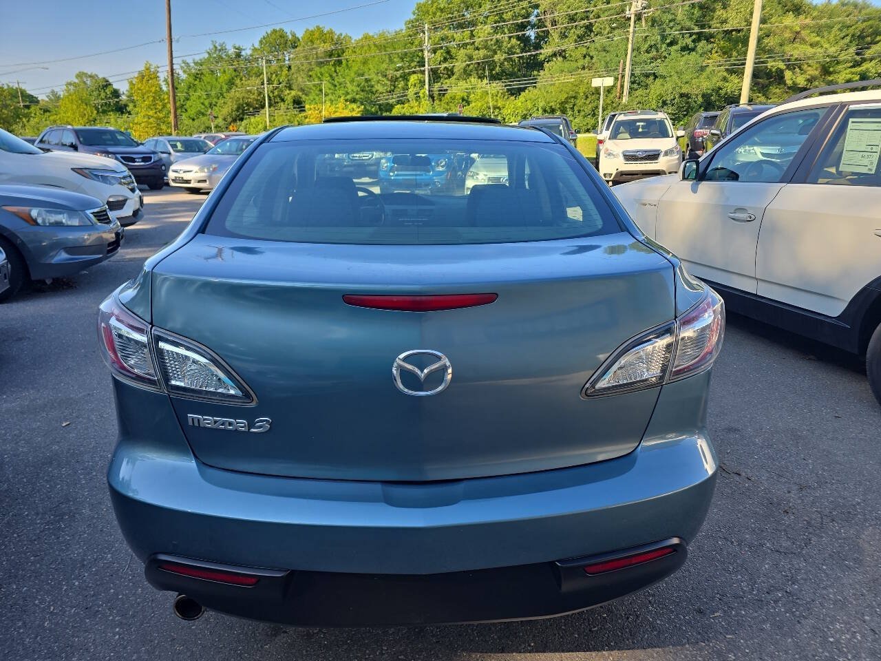 Used 2011 MAZDA MAZDA3 i Touring FWD image 5