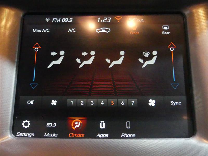 Used 2023 Dodge Charger SXT image 38