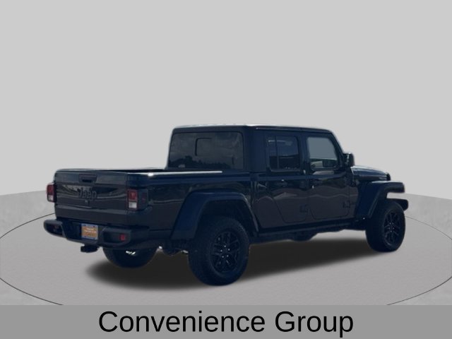 Certified 2022 Jeep Gladiator Sport AWD/4WD image 8