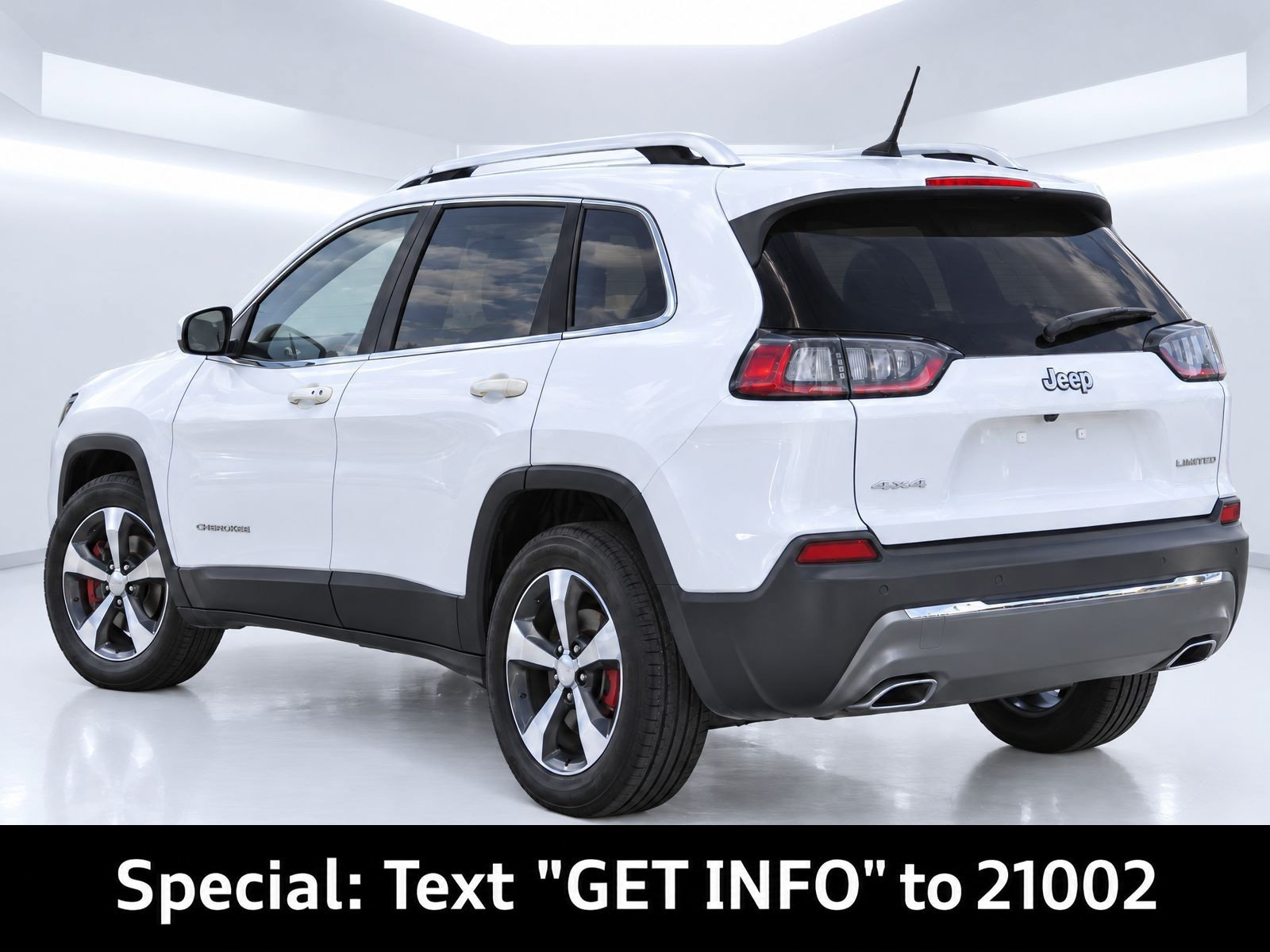 Used 2019 Jeep Cherokee Limited AWD/4WD image 7