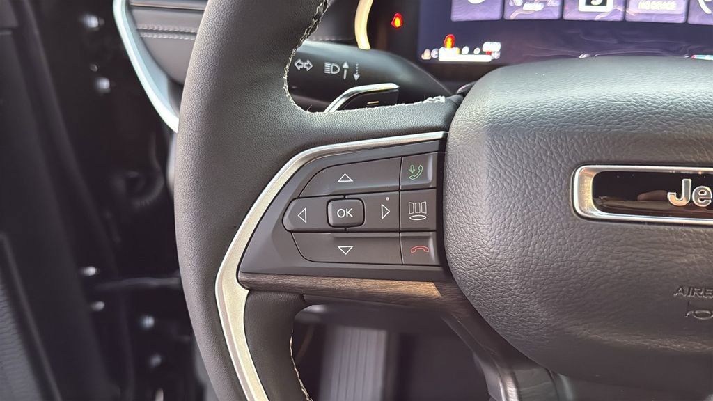 New 2026 Jeep Grand Cherokee Limited image 25