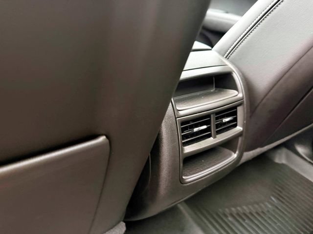 Used 2023 Cadillac XT5 Premium Luxury w/ LPO, Floor Liner Package FWD image 15