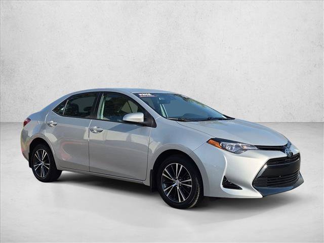 Used 2017 Toyota Corolla LE w/ Carpet Mat Package (TMS) FWD image 3