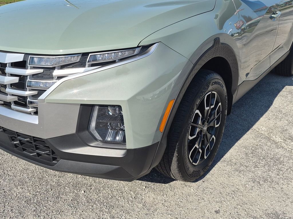 Used 2023 Hyundai Santa Cruz SEL Premium image 9