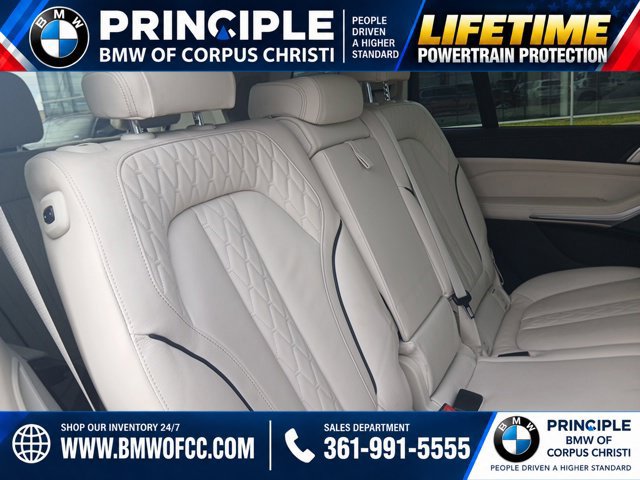 Used 2020 BMW X7 xDrive40i w/ Premium Package AWD/4WD image 14