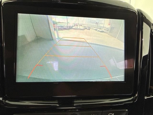 Used 2019 Chevrolet Traverse LT FWD image 24