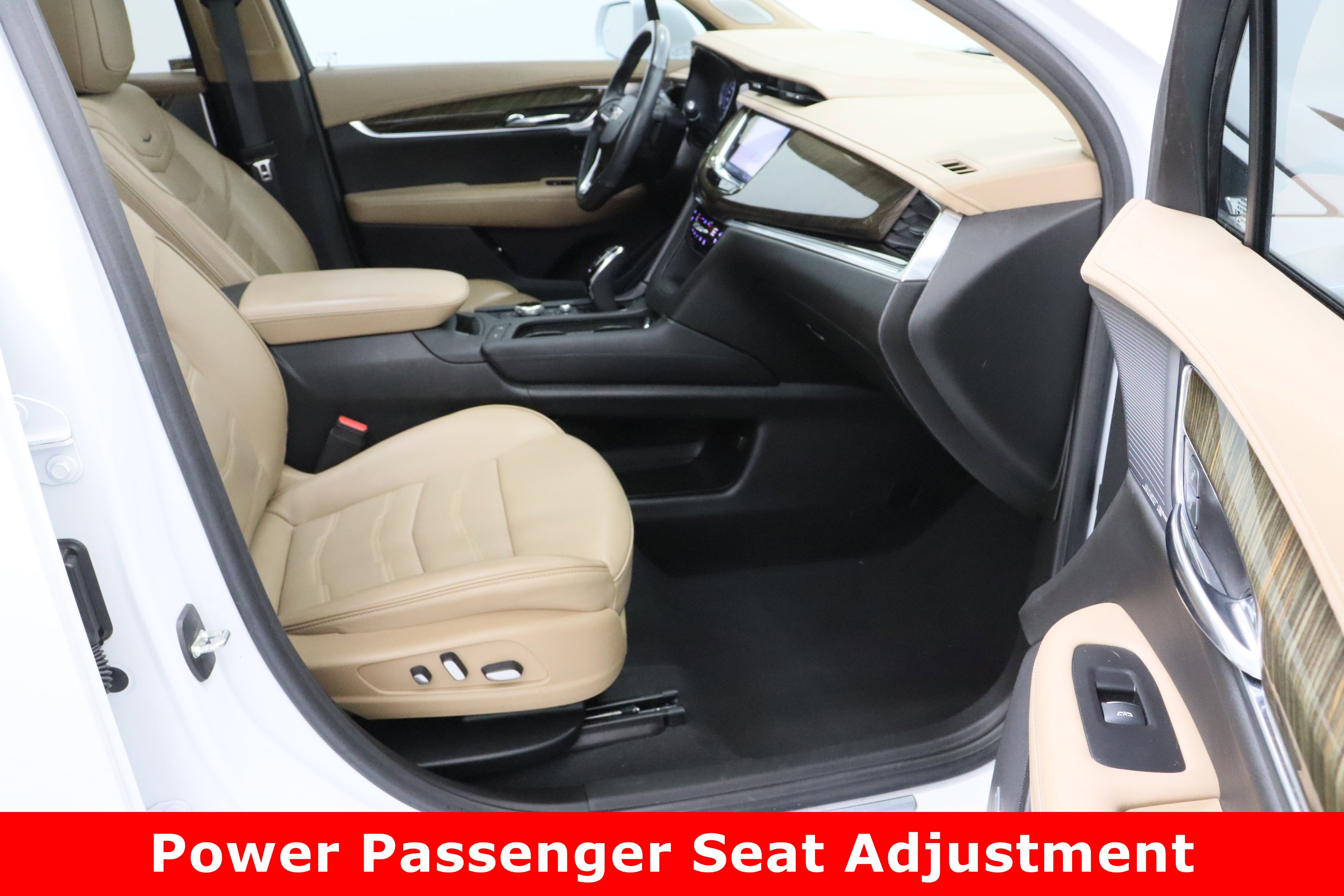 Used 2020 Cadillac XT6 Premium Luxury w/ Platinum Package image 45