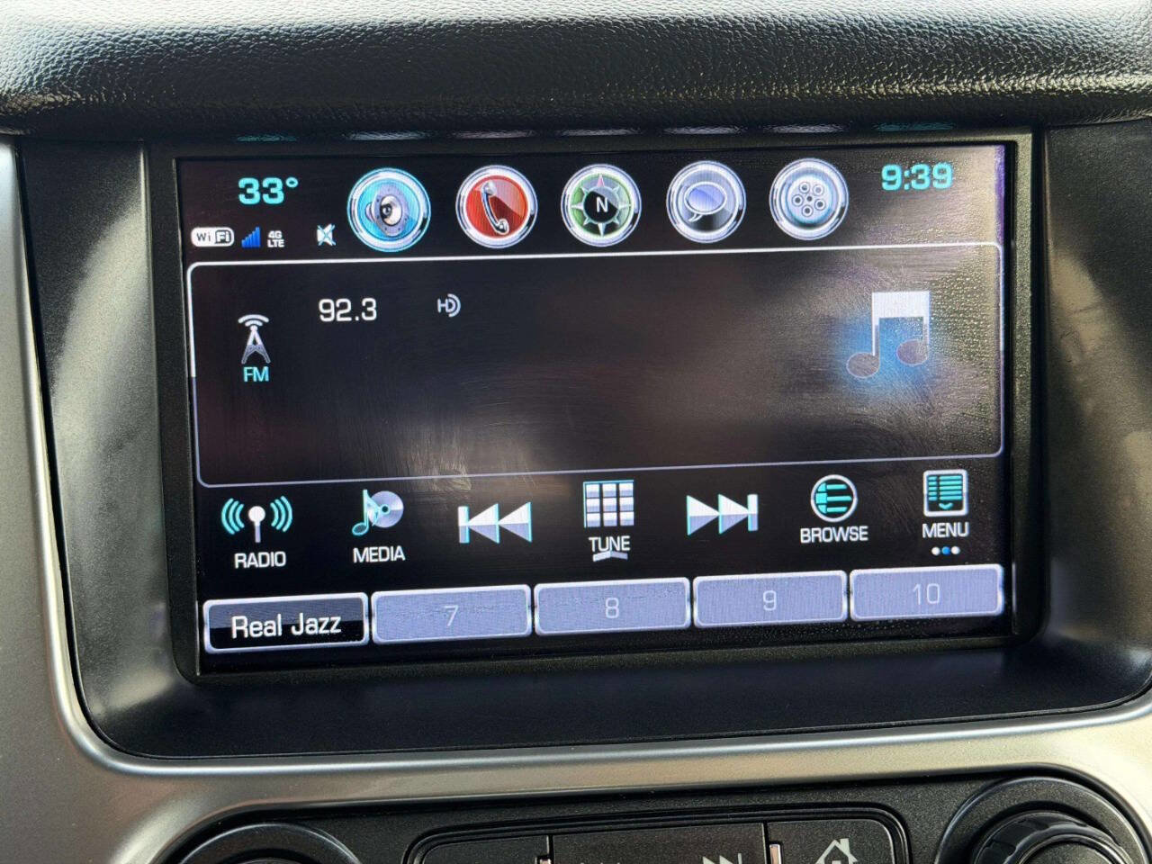 Used 2019 Chevrolet Suburban Premier w/ Premier Plus Edition image 47