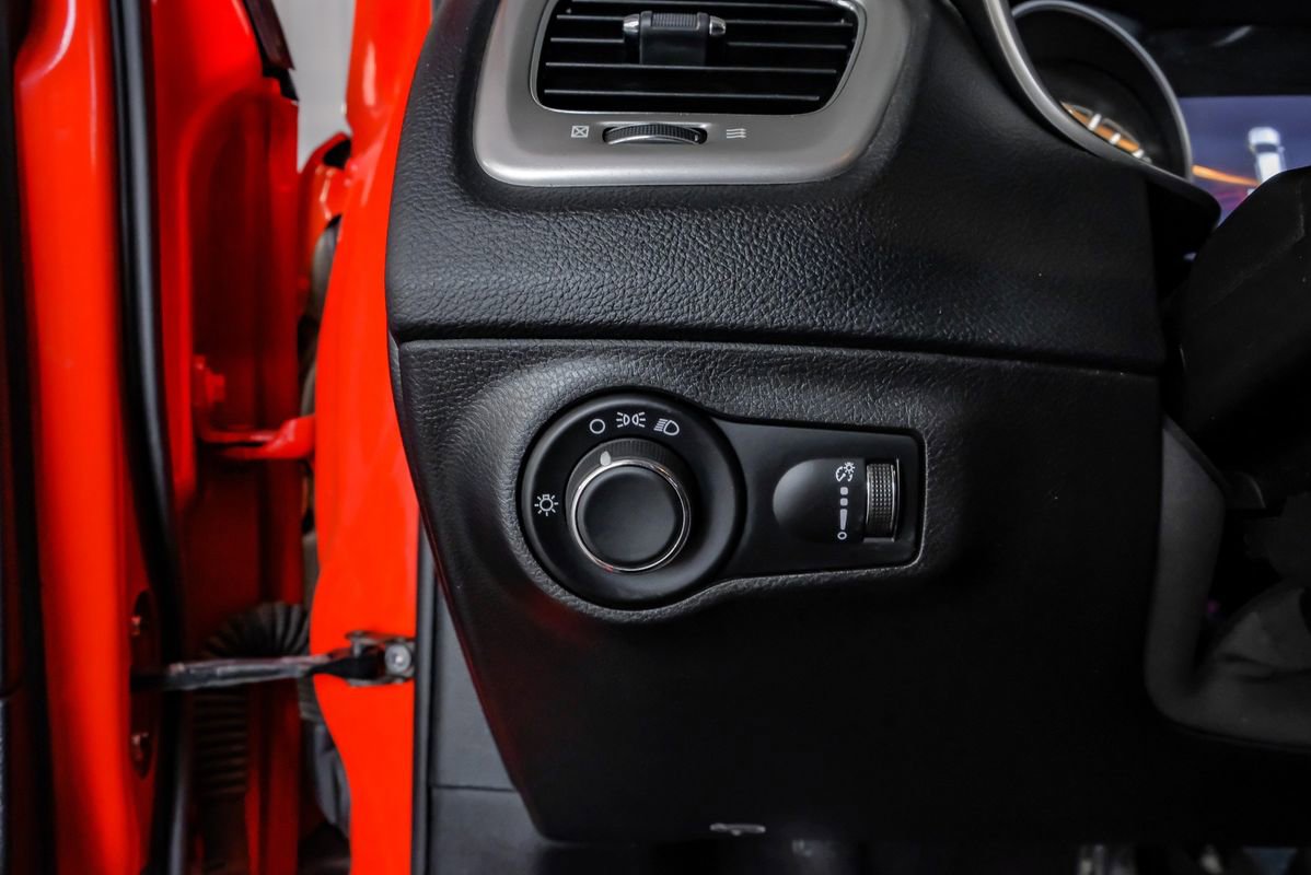 Used 2020 Jeep Compass Sport w/ Cold Weather Group image 26