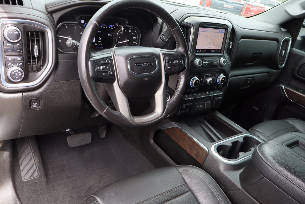 Used 2022 GMC Sierra 3500 Denali AWD/4WD image 12