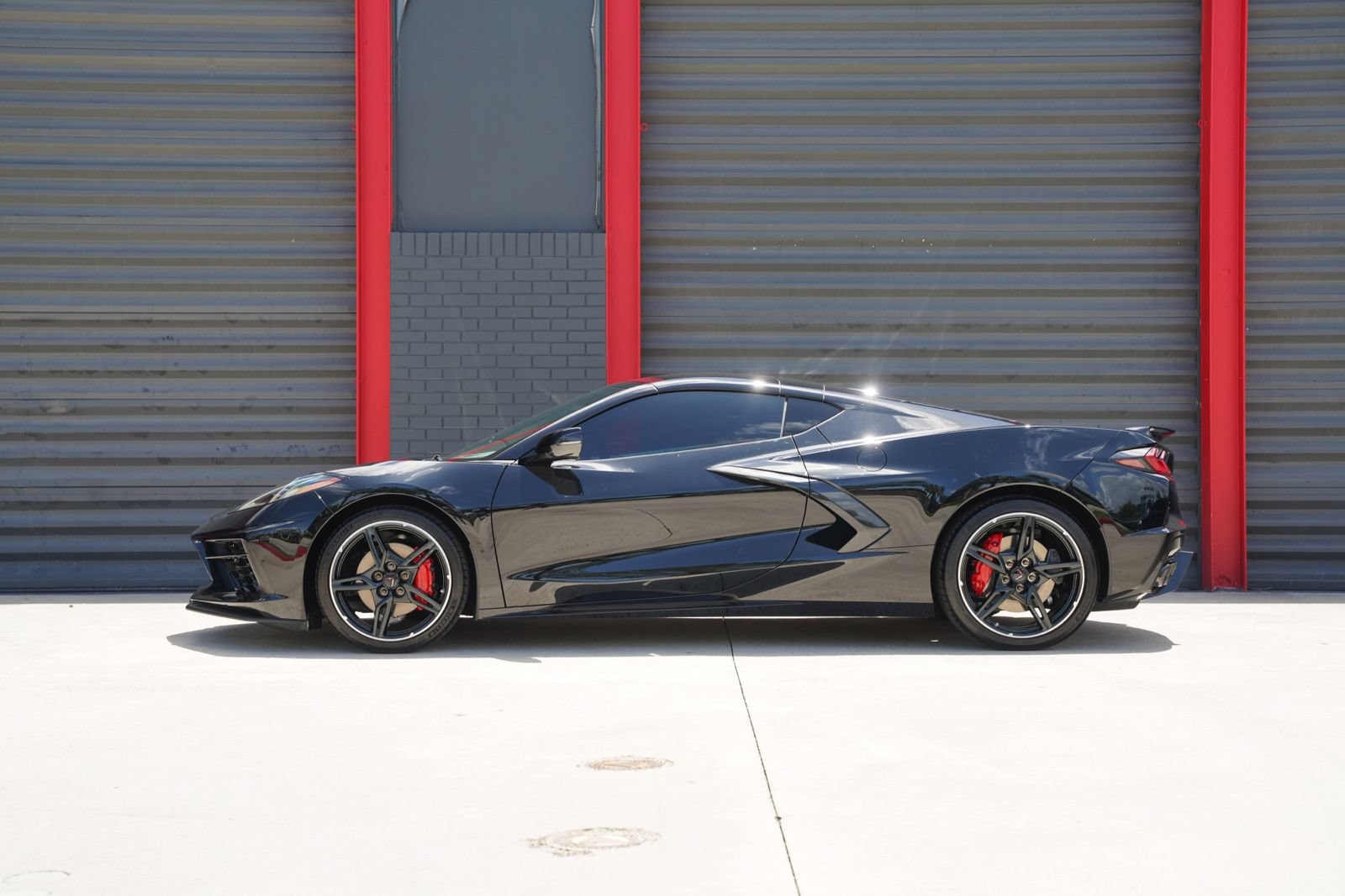 Used 2024 Chevrolet Corvette Stingray Coupe w/ 1LT RWD image 11