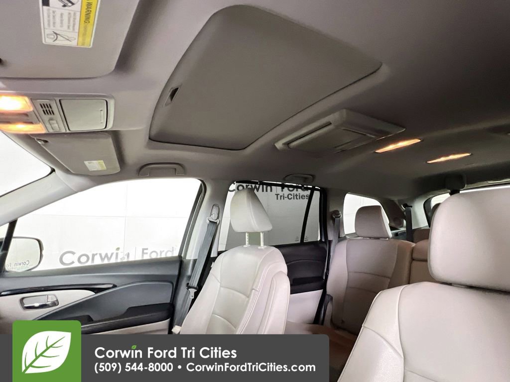 Used 2018 Honda Pilot Touring image 26