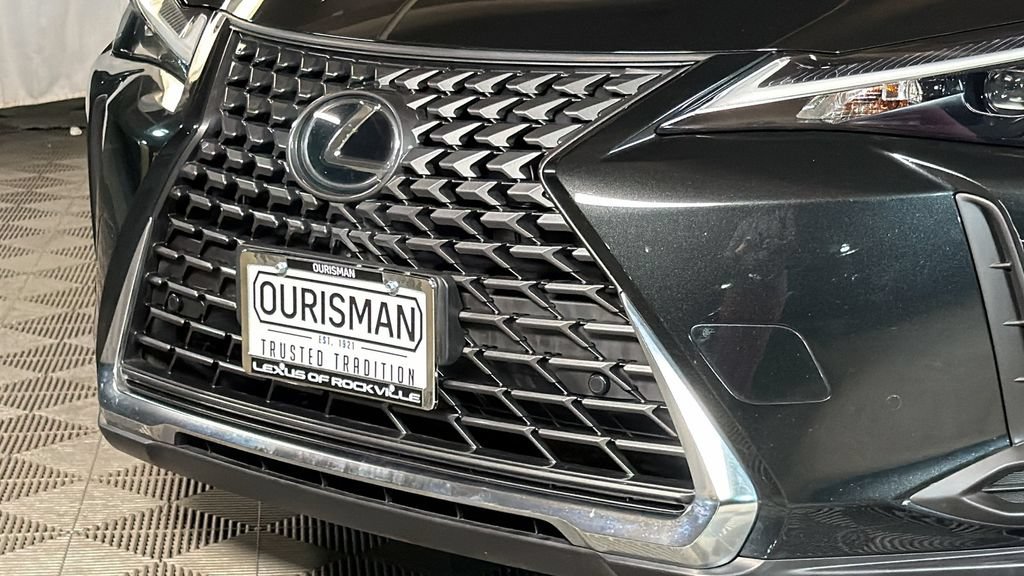 Certified 2025 Lexus UX 300h AWD w/ Accessory Package (Z2) image 3
