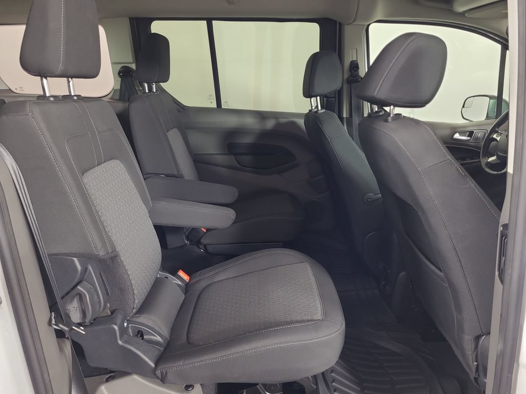 Used 2022 Ford Transit Connect XLT FWD image 21