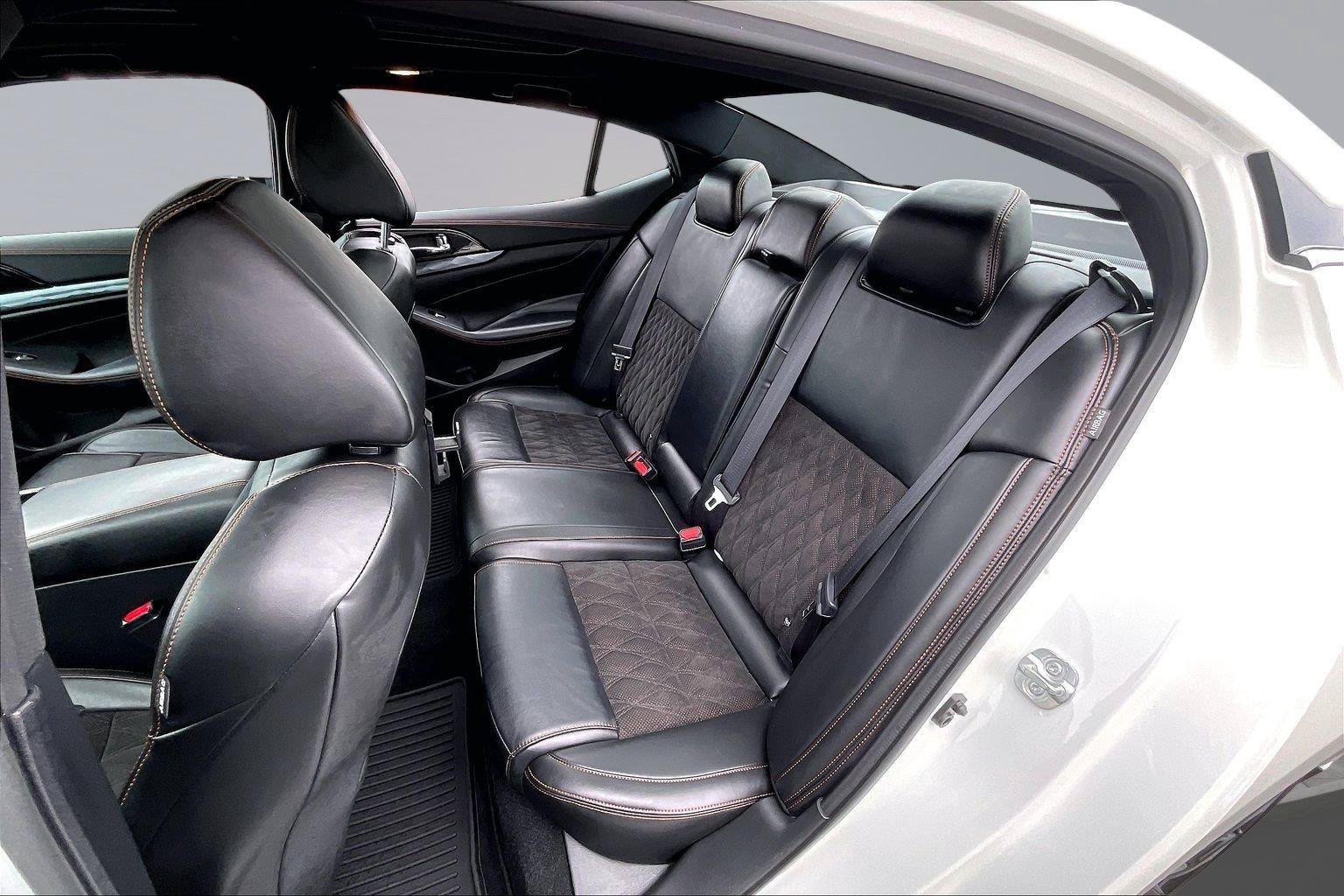 Certified 2020 Nissan Maxima SR w/ Sport Mat Group FWD image 27