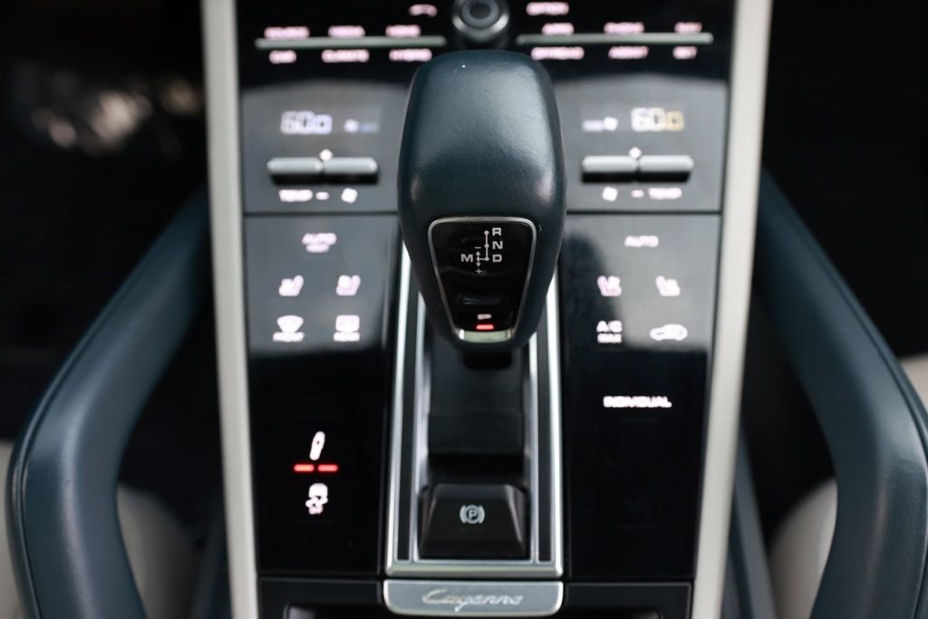 Used 2021 Porsche Cayenne E-Hybrid AWD/4WD image 35