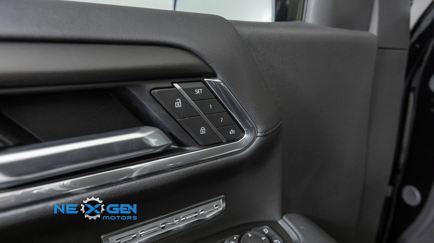 Used 2025 GMC Sierra 1500 Denali w/ Technology Package image 13