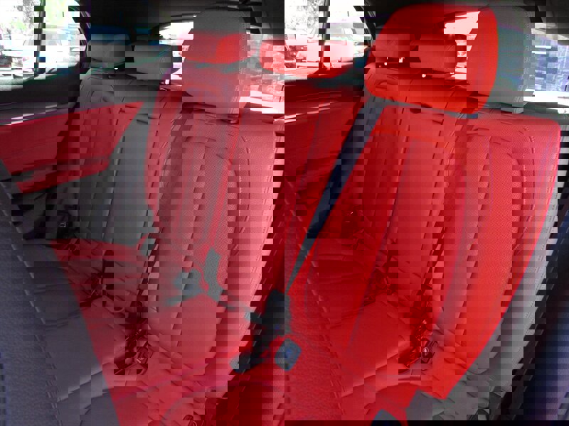 Used 2020 BMW X2 M35i image 21