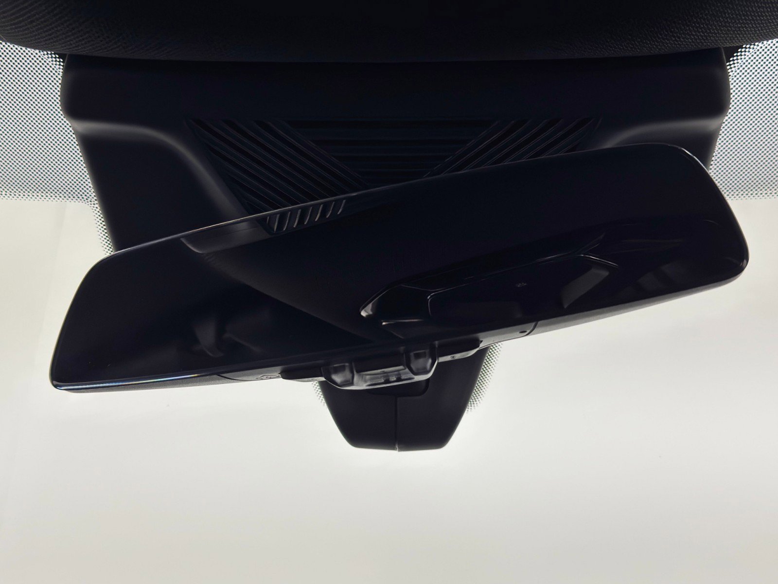Used 2024 BMW i7 eDrive50 w/ Premium Package image 37