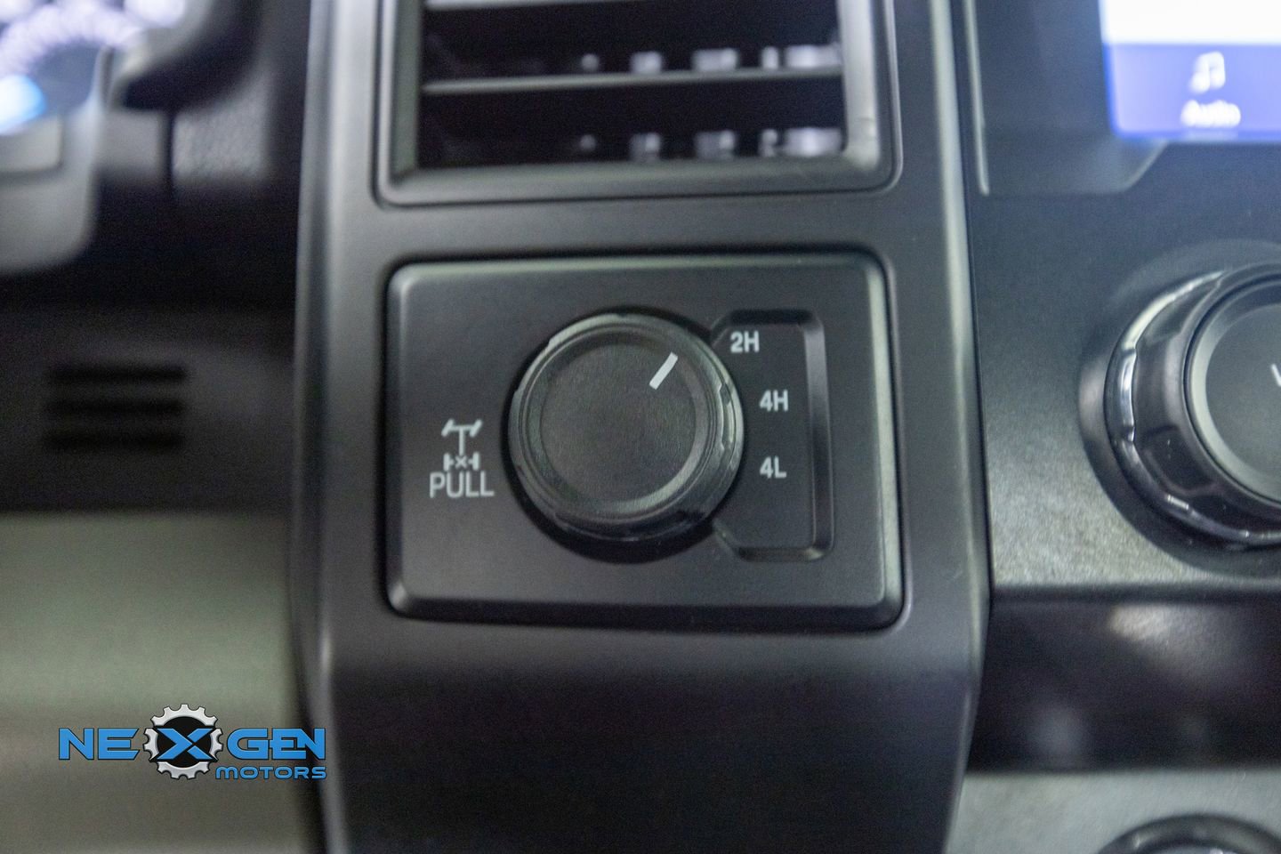 Used 2020 Ford F150 XL w/ Equipment Group 101A Mid AWD/4WD image 22