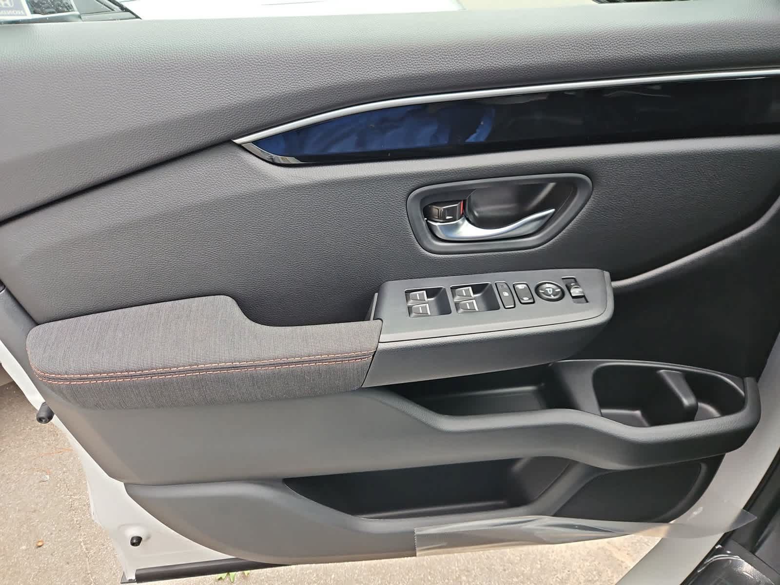 New 2026 Honda Pilot Sport image 27