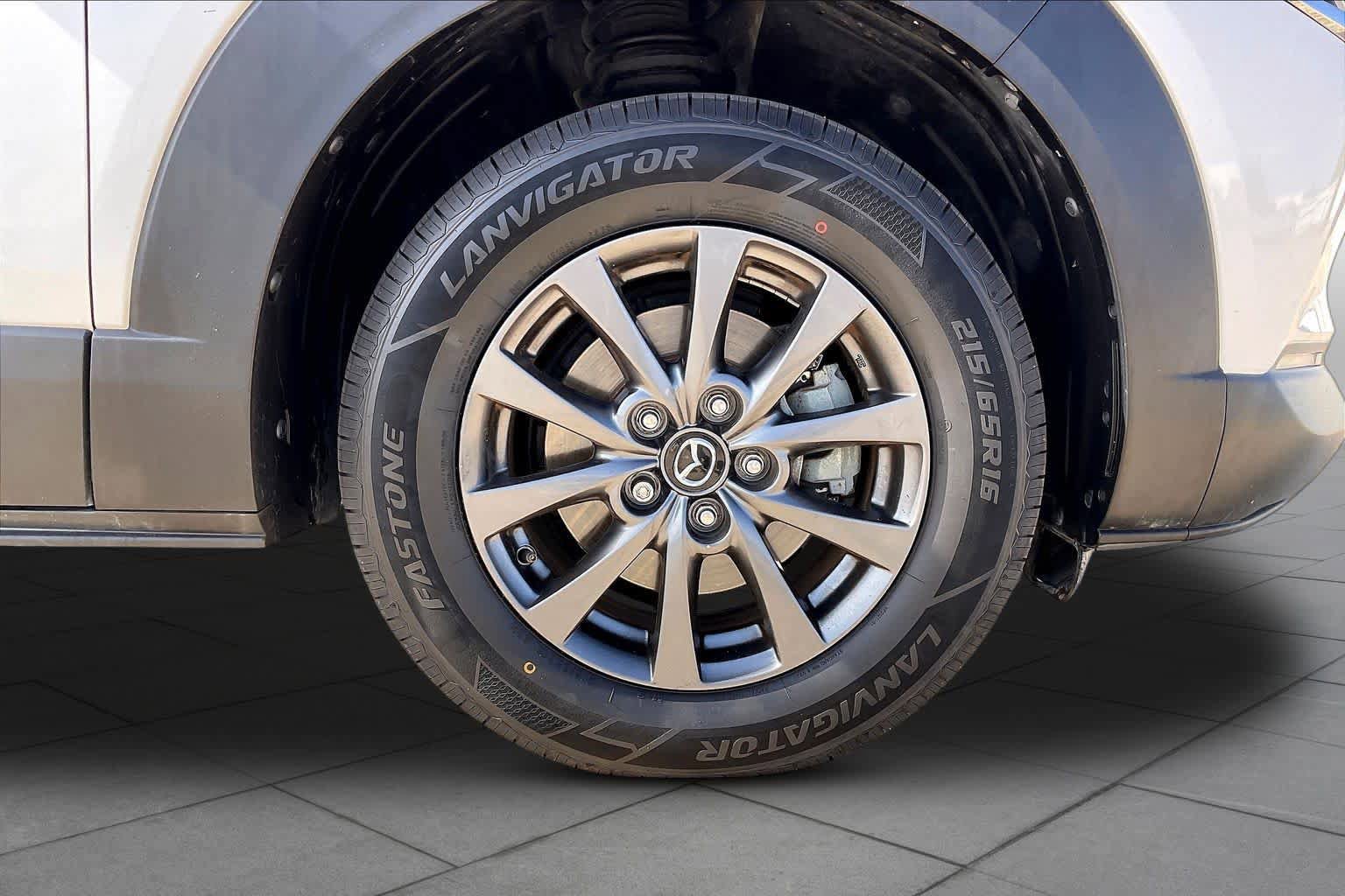 Used 2021 MAZDA CX-30 FWD 2.5 S image 21
